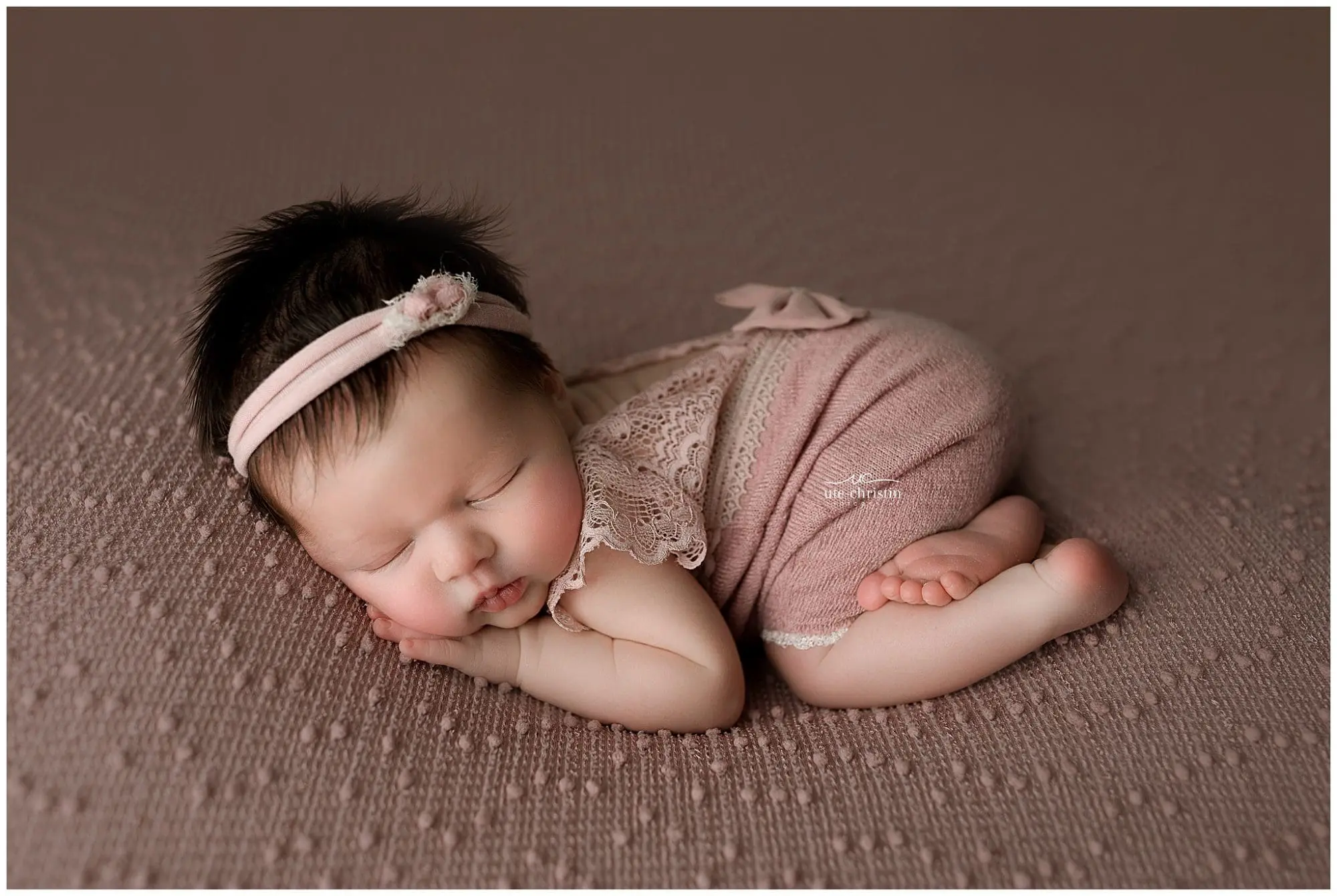 NewbornPhotosCT_0694.jpg NewbornPhotosCT_0694.jpg