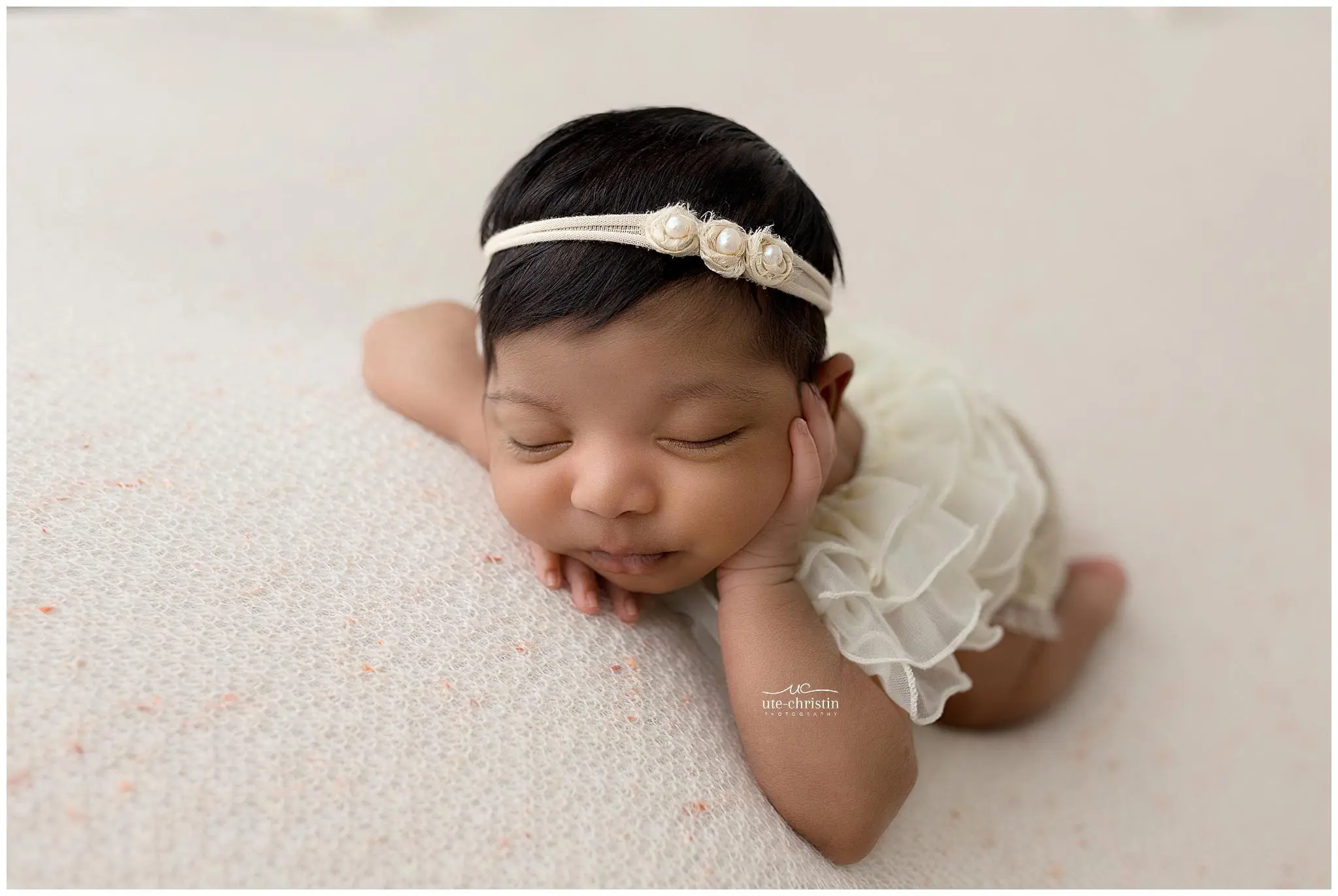 NewbornPhotosCT_2009.jpg