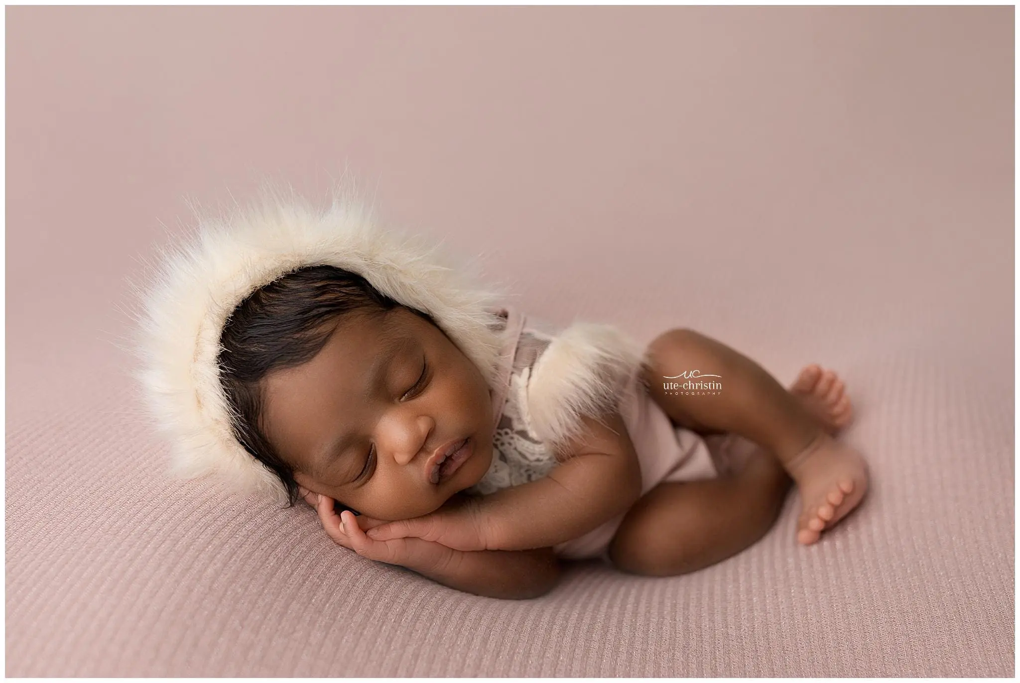 NewbornPhotosCT_3088.jpg NewbornPhotosCT_3088.jpg