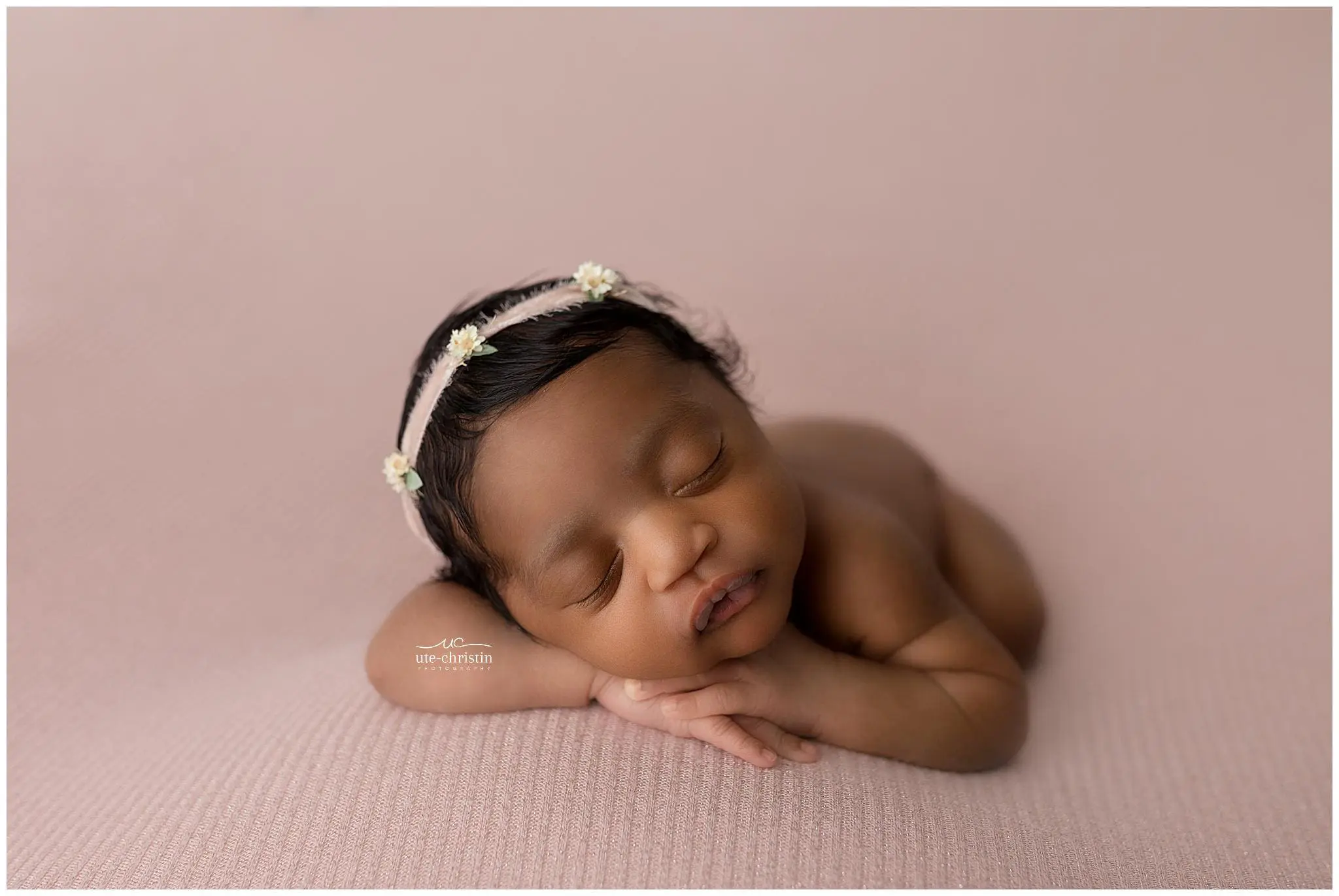NewbornPhotosCT_3093.jpg NewbornPhotosCT_3093.jpg