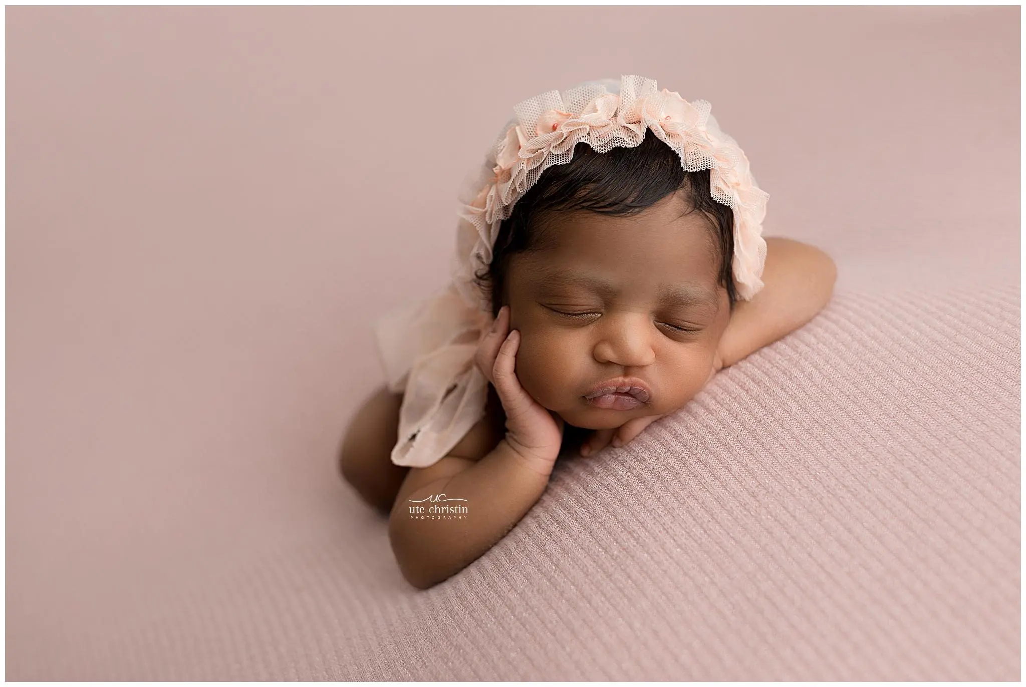 NewbornPhotosCT_3094.jpg NewbornPhotosCT_3094.jpg