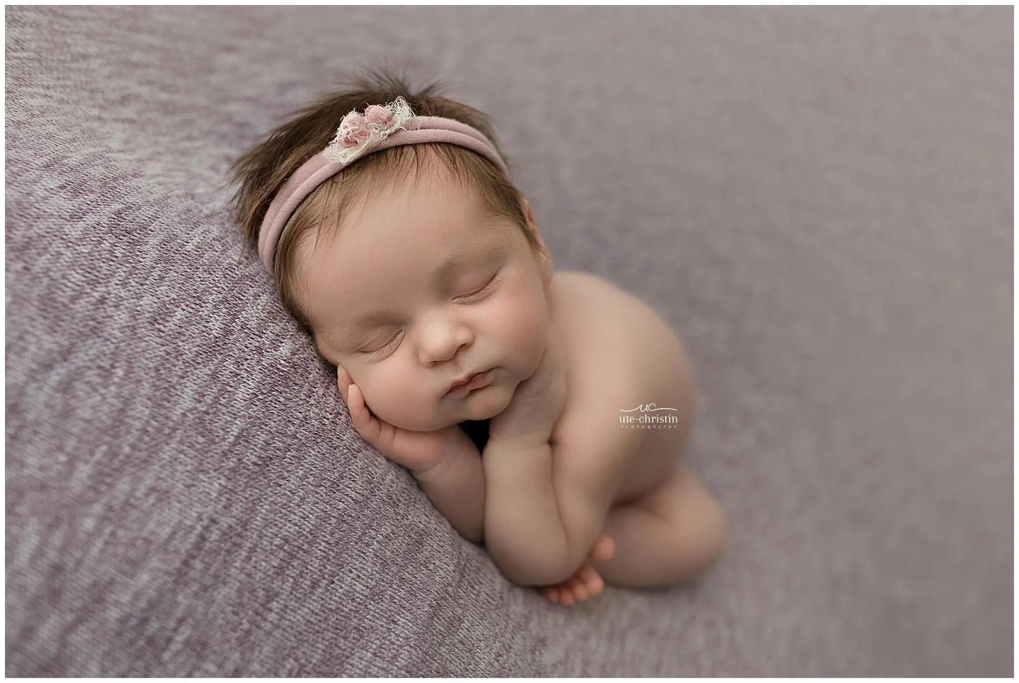 NewbornPhotosCT_0722.jpg