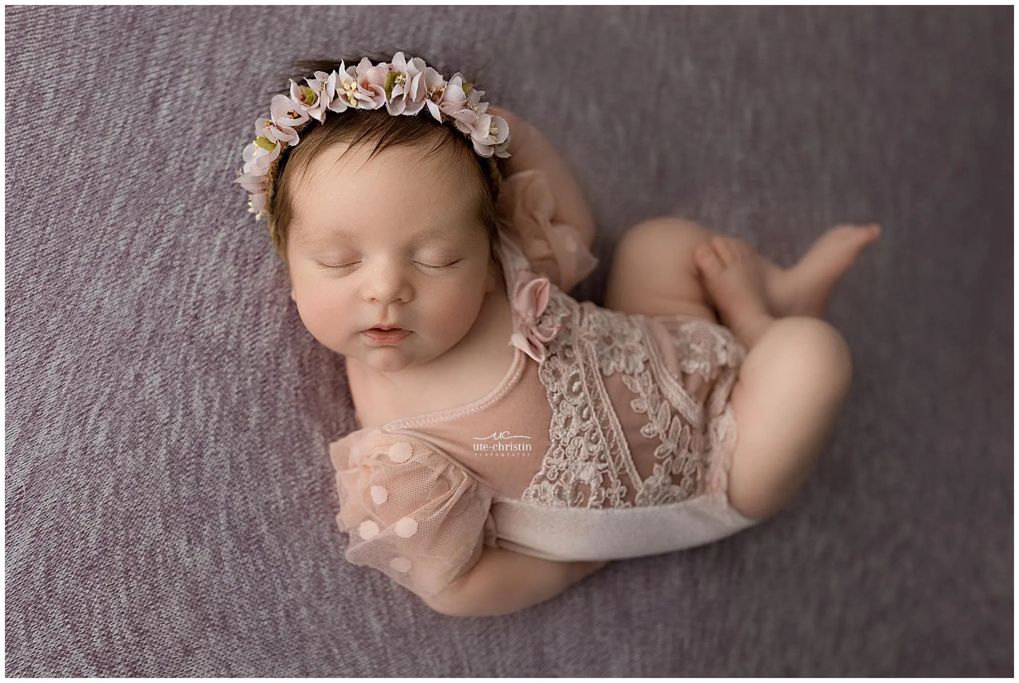 NewbornPhotosCT_0724.jpg