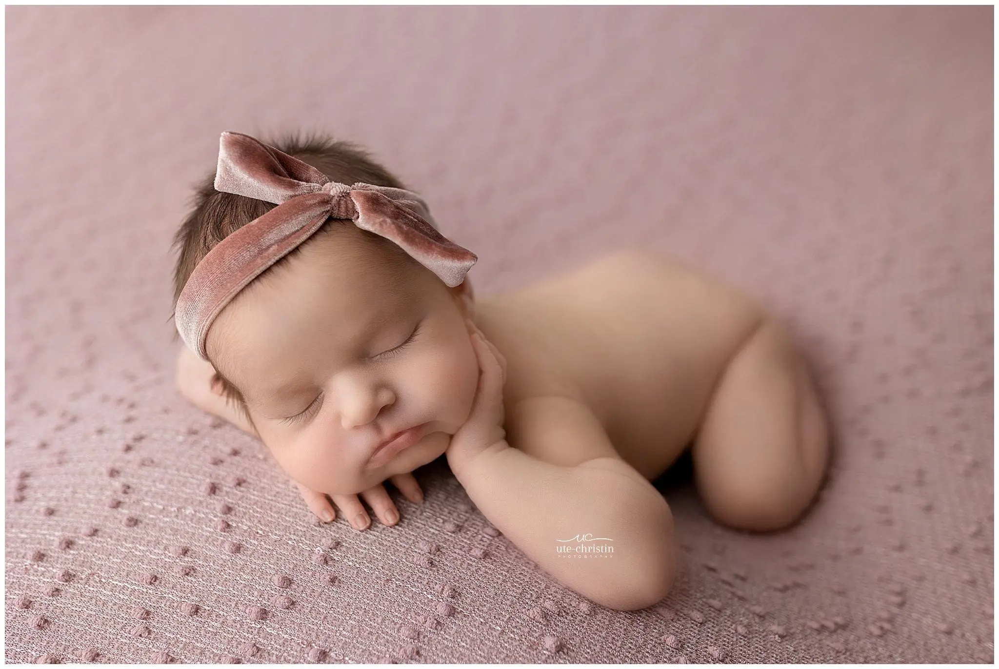 NewbornPhotosCT_2015.jpg