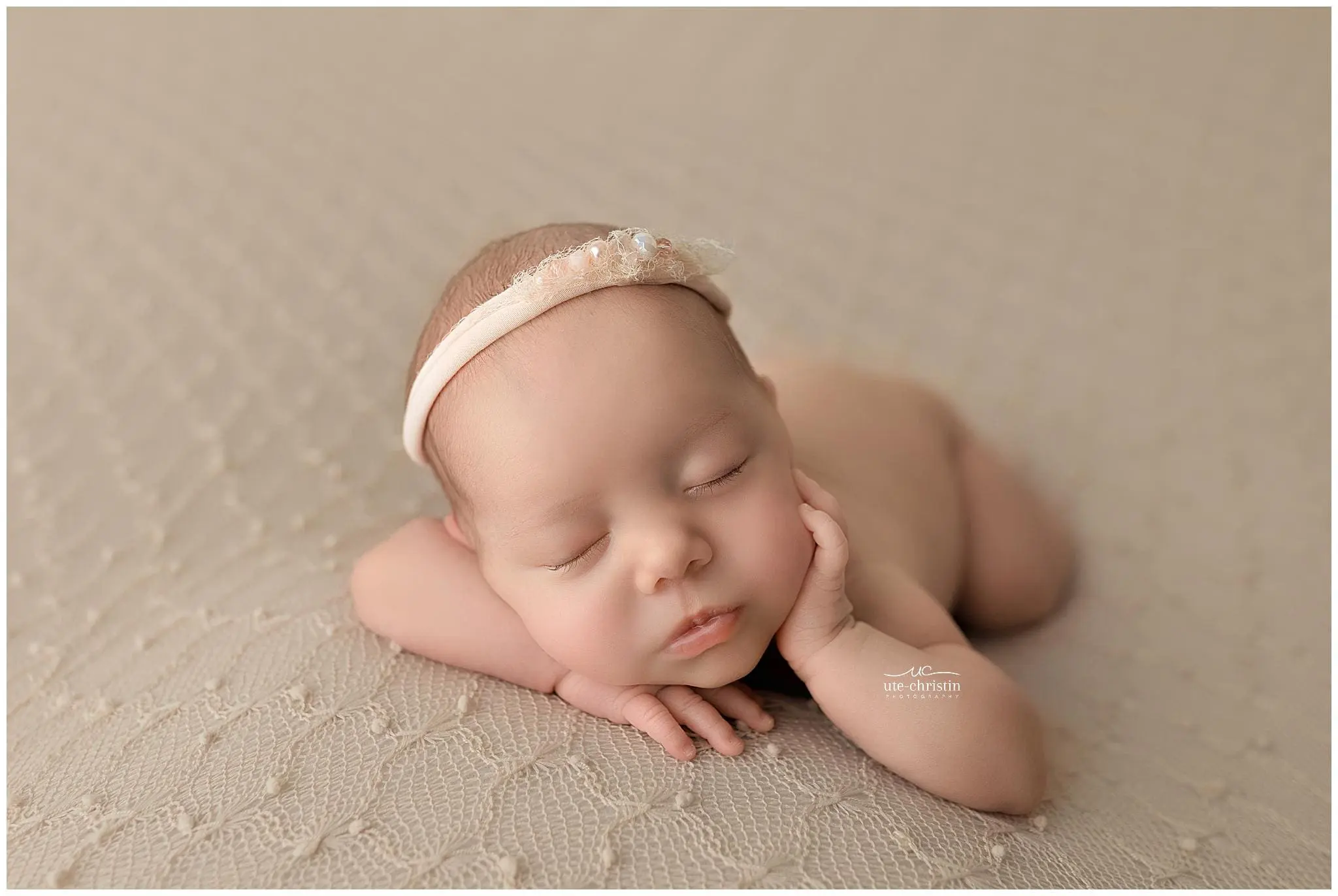 NewbornPhotosCT_2045.jpg