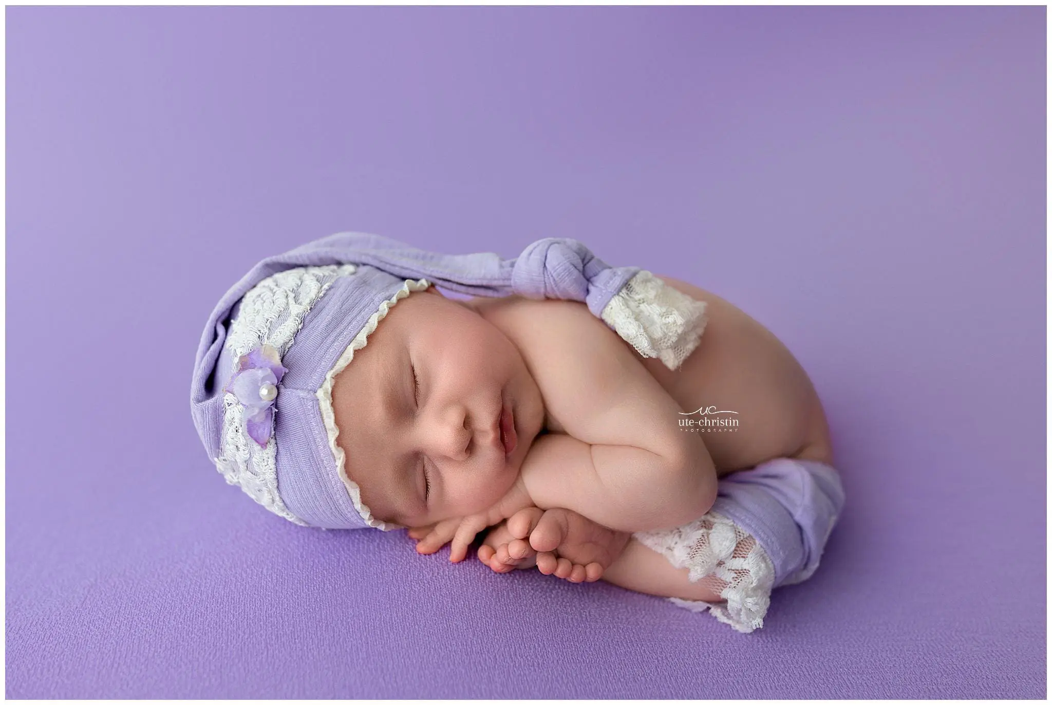 NewbornPhotosCT_2209.jpg NewbornPhotosCT_2209.jpg