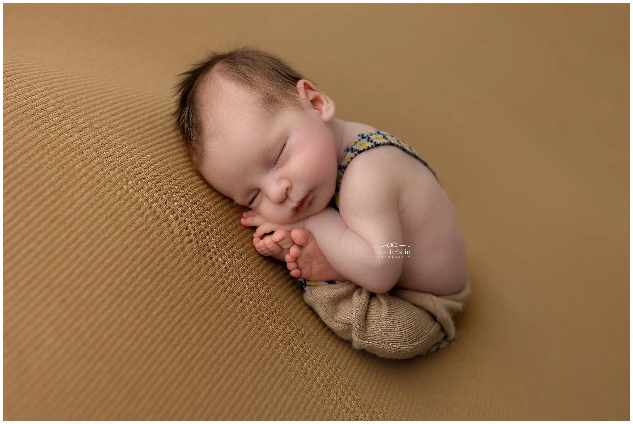 NewbornPhotosCT_2437.jpg NewbornPhotosCT_2437.jpg