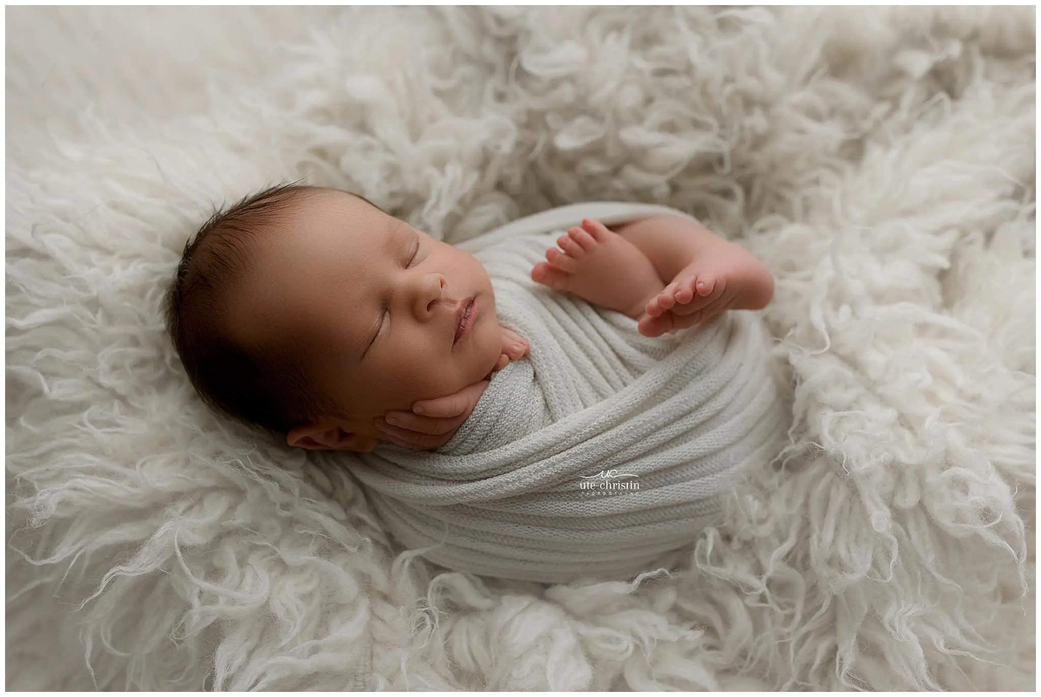 NewbornPhotosCT_3257.jpg NewbornPhotosCT_3257.jpg