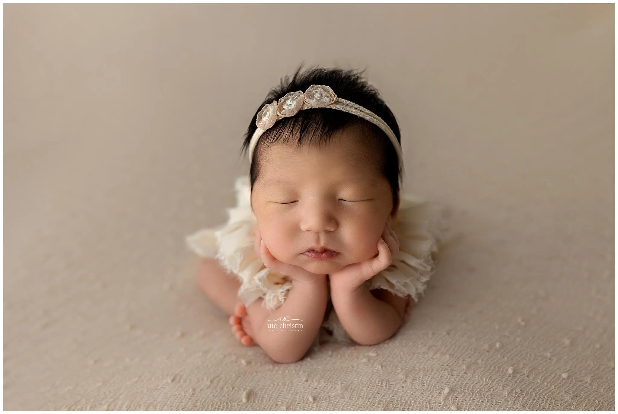 NewbornPhotosCT_3285.jpg NewbornPhotosCT_3285.jpg