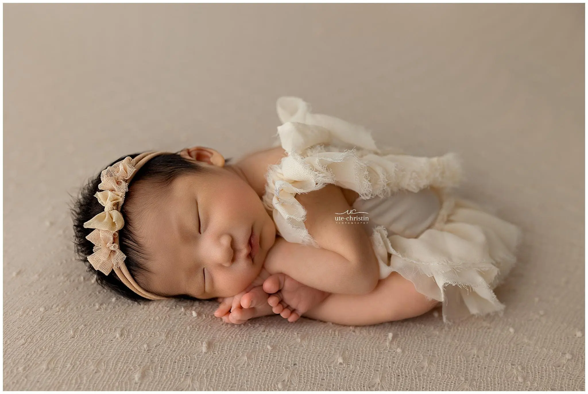 NewbornPhotosCT_3286.jpg NewbornPhotosCT_3286.jpg