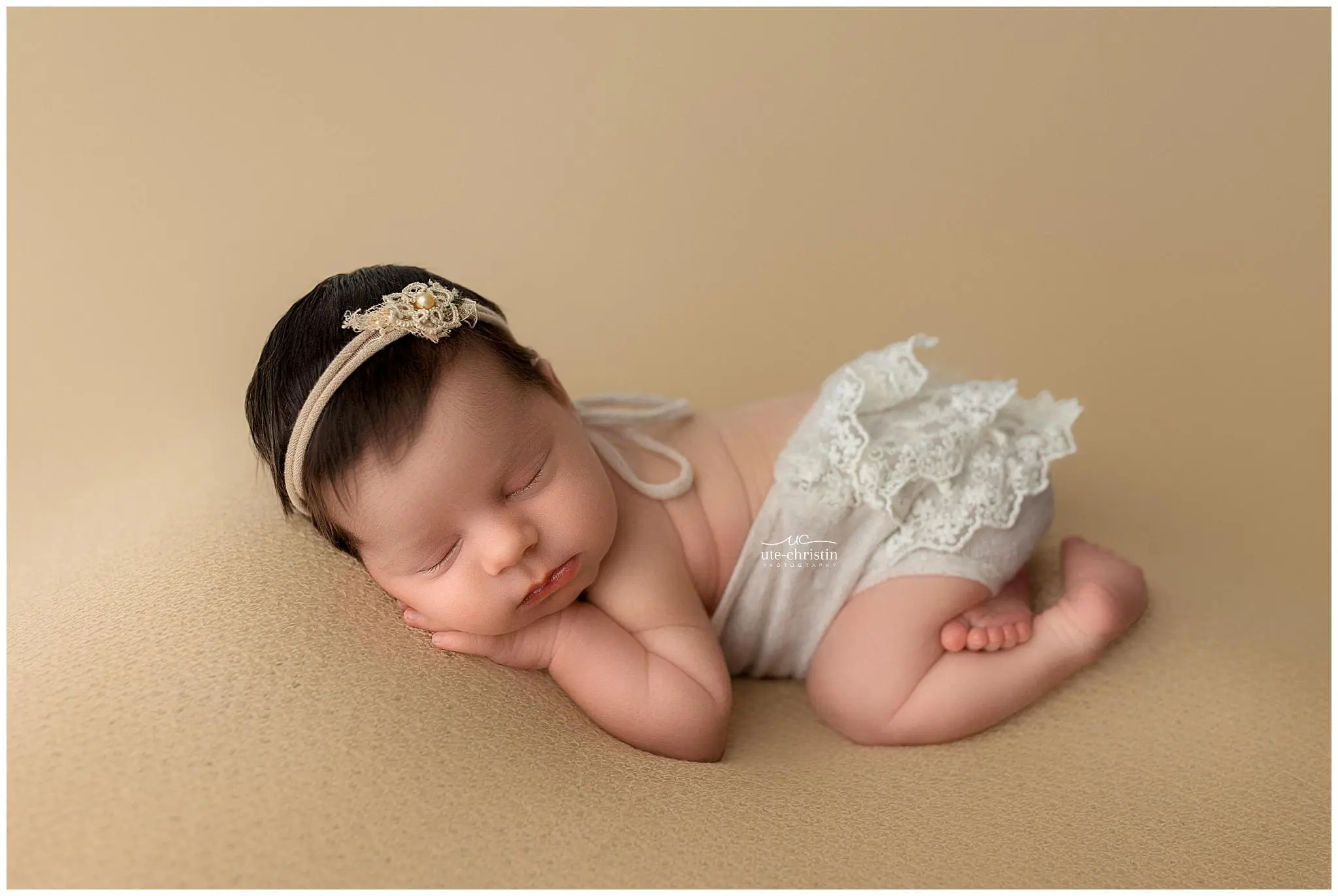 NewbornPhotosCT_3466.jpg NewbornPhotosCT_3466.jpg