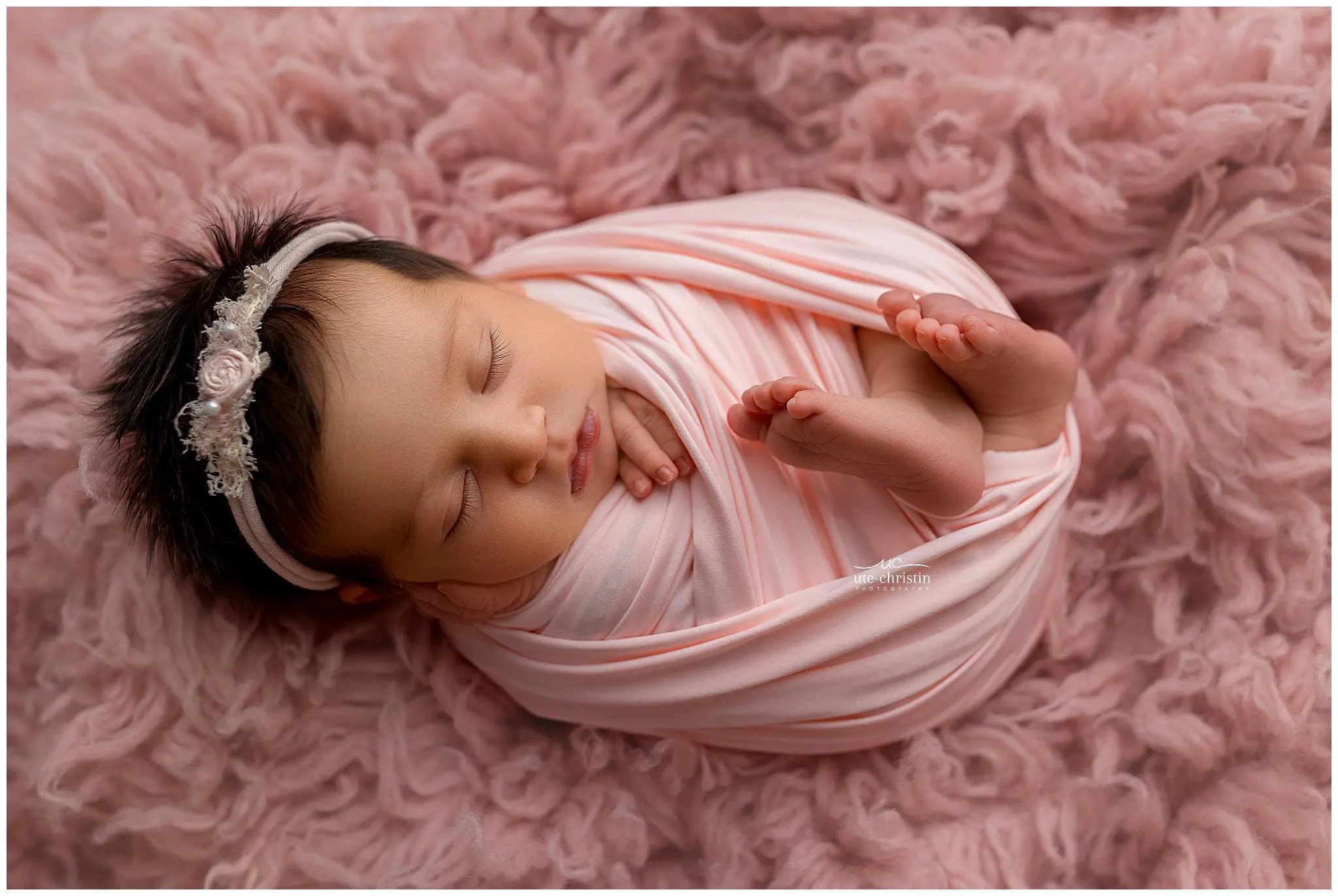 NewbornPhotosCT_3505.jpg NewbornPhotosCT_3505.jpg