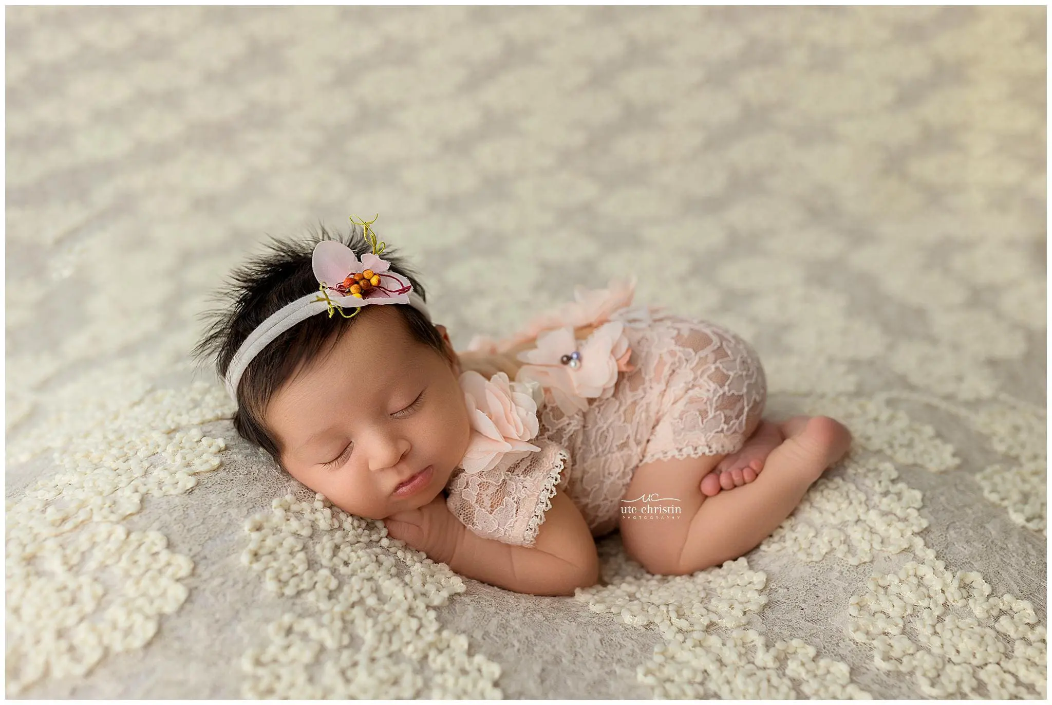 NewbornPhotosCT_3507.jpg NewbornPhotosCT_3507.jpg
