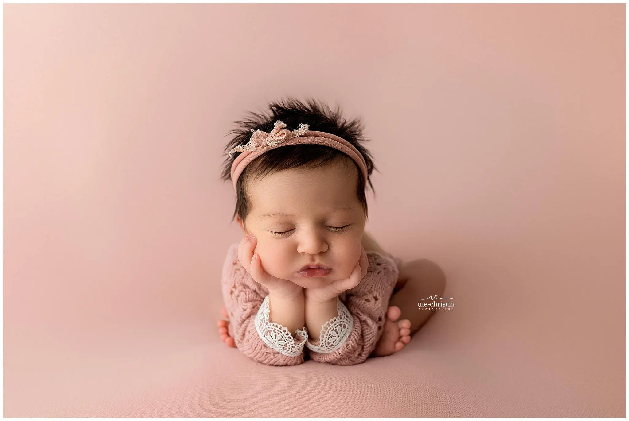 NewbornPhotosCT_3510.jpg NewbornPhotosCT_3510.jpg