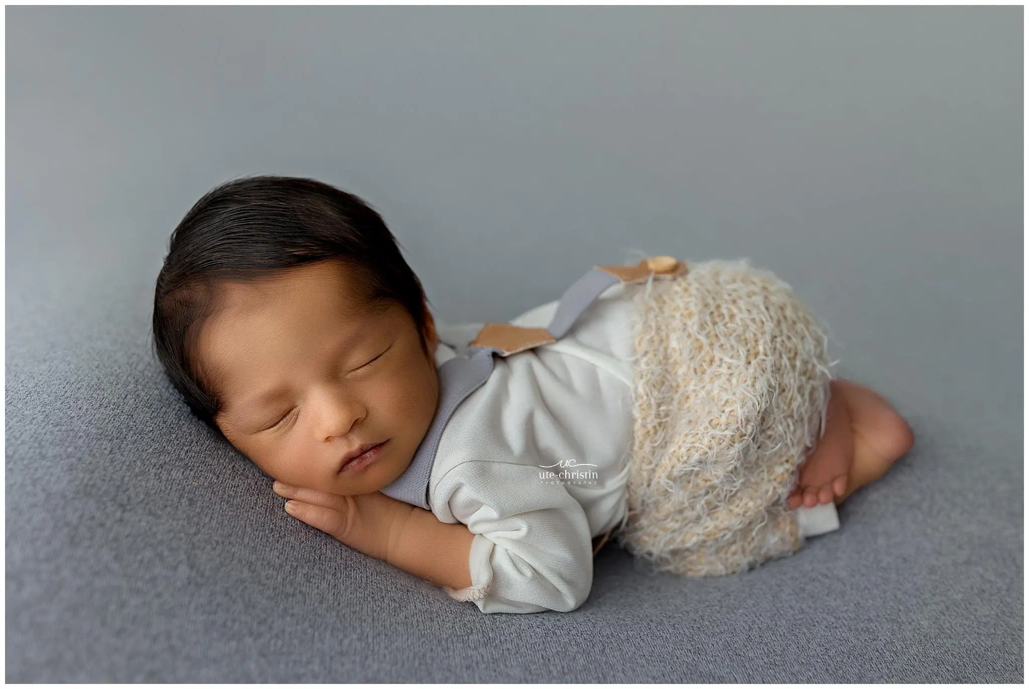 NewbornPhotosCT_3516.jpg NewbornPhotosCT_3516.jpg