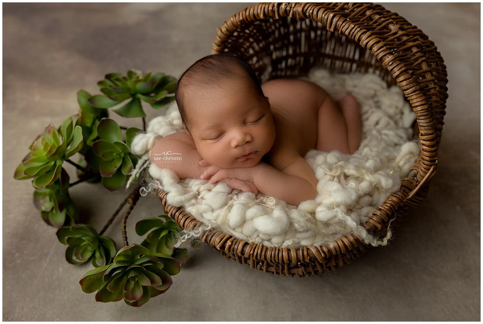 NewbornPhotosCT_3610.jpg