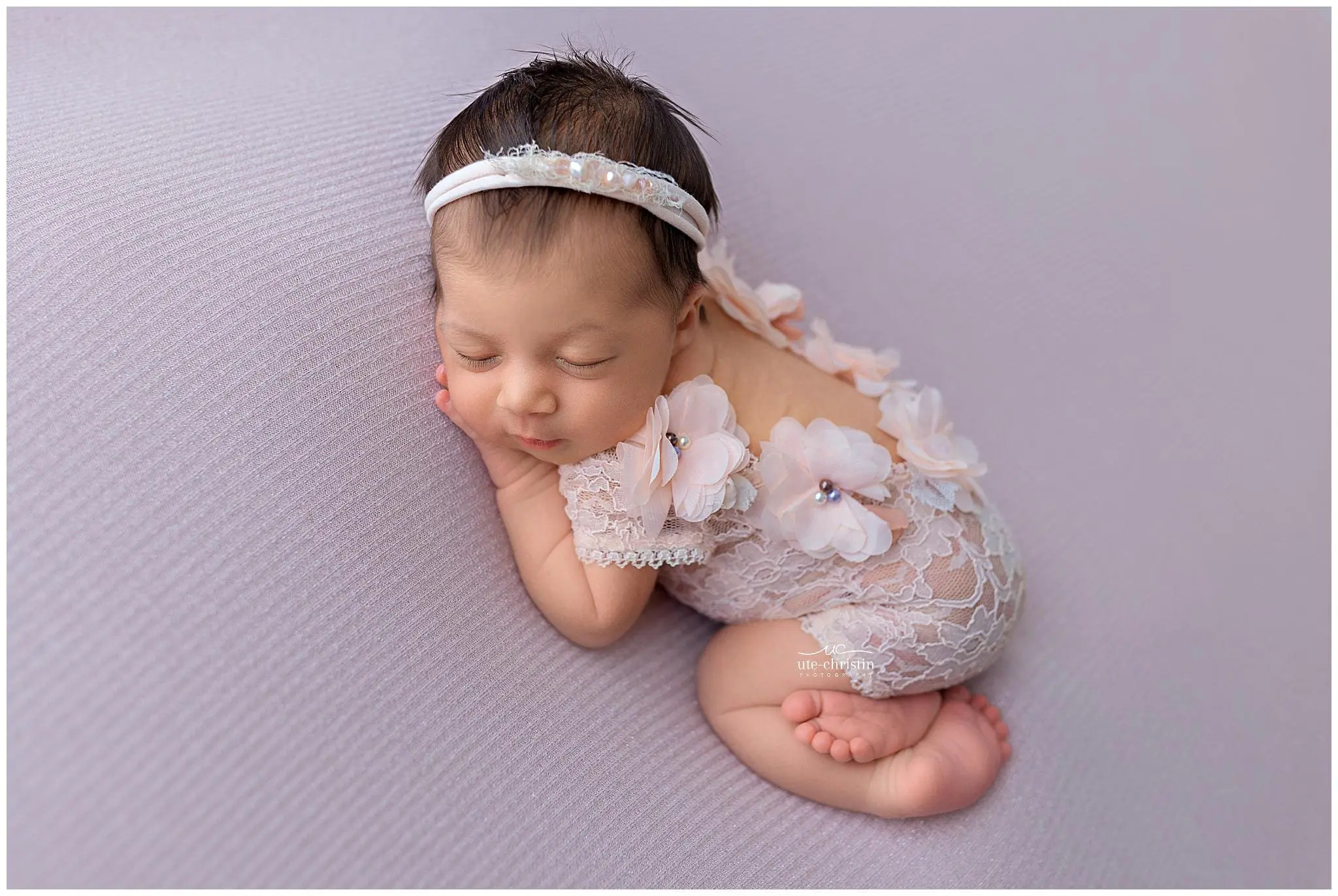 CTNewbornPhotos_0080.jpg
