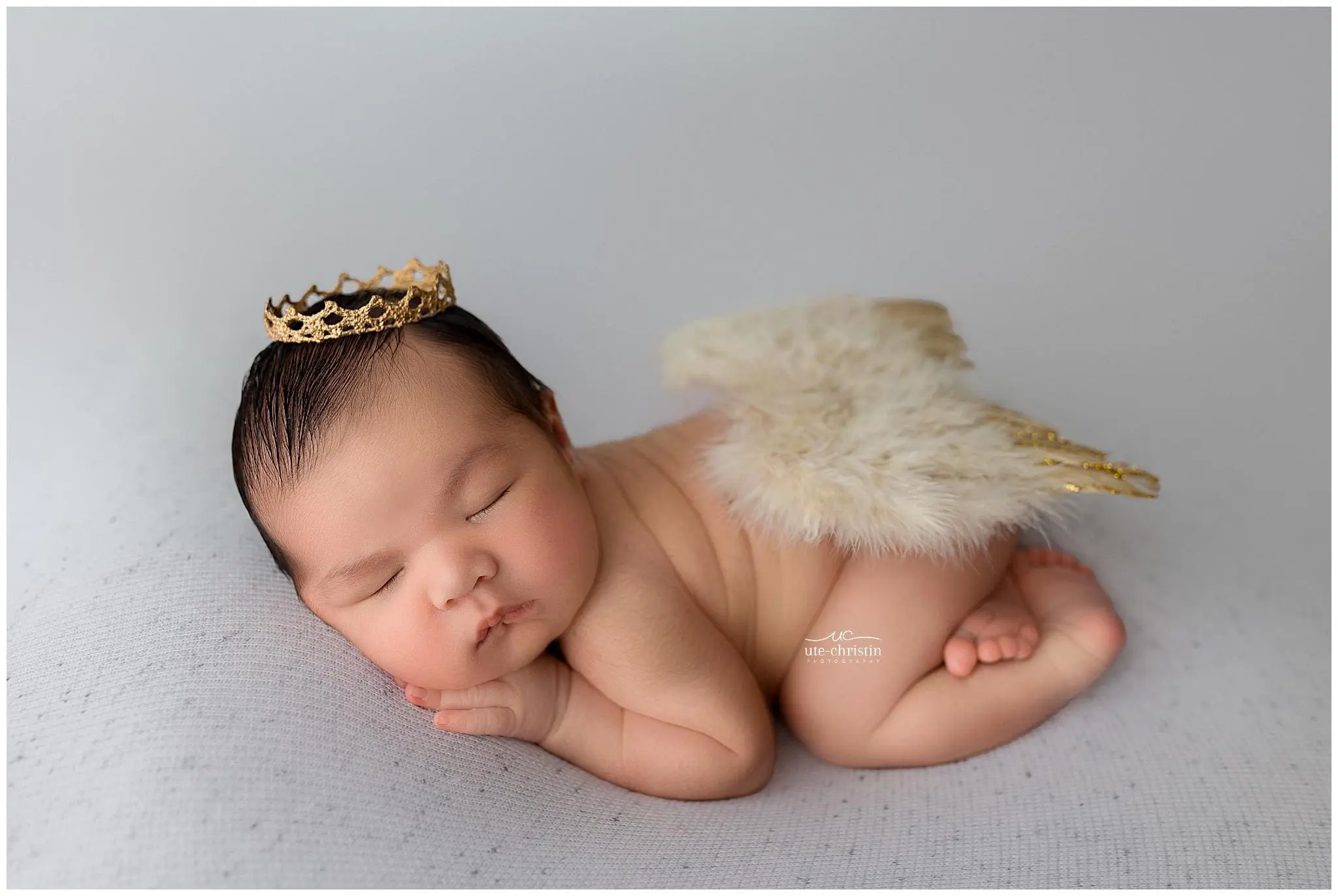 CTNewbornPhotos_0878.jpg