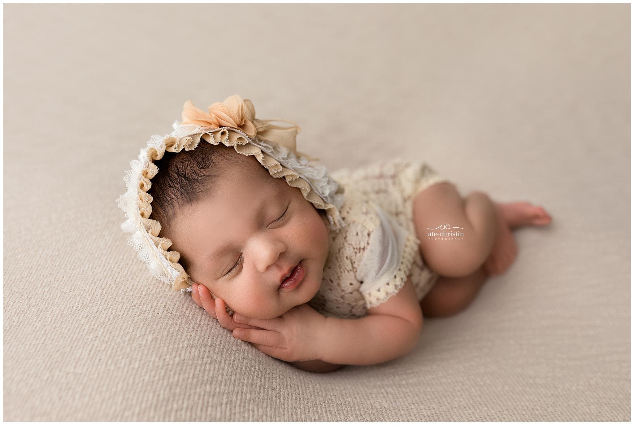 NewbornPhotosCT_0067.jpg